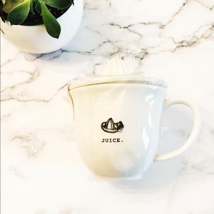 Rae Dunn Kitchen Ceramic Lettered Juicer NEW